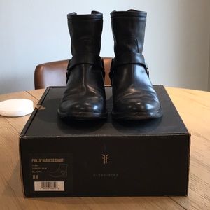 FRYE Phillip Harness Short Bootie